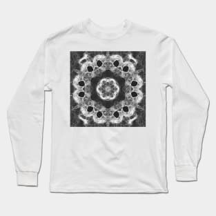 Magical black and white mandala 002 Long Sleeve T-Shirt